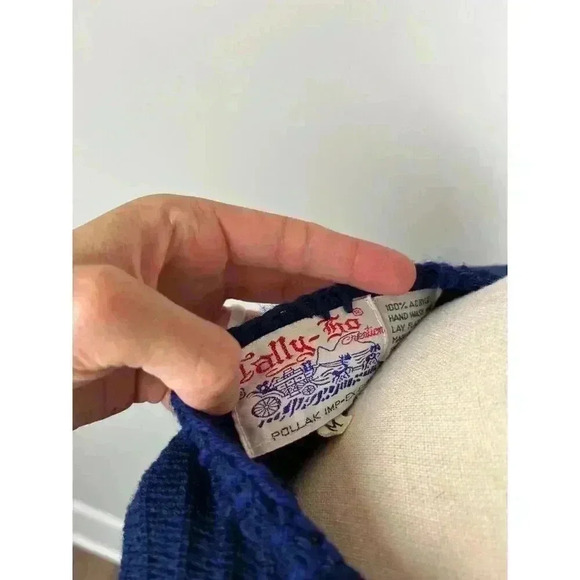 Vtg Tally-Ho Cardigan Jacket Embroidered Floral Navy Blue Knitted Women's M - Picture 9 of 14